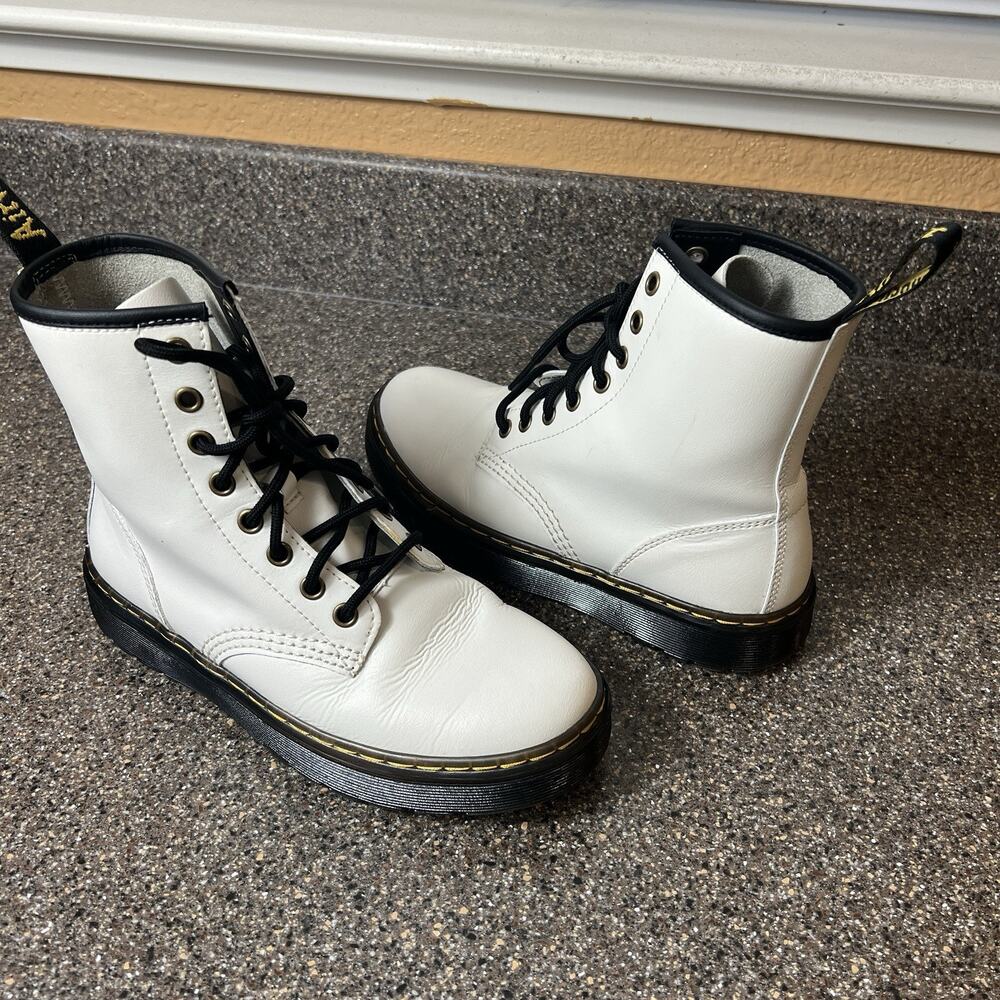 The Original Dr Martens Combat Boots Womens 6 White Leather Lace Up Shoes Mens 5